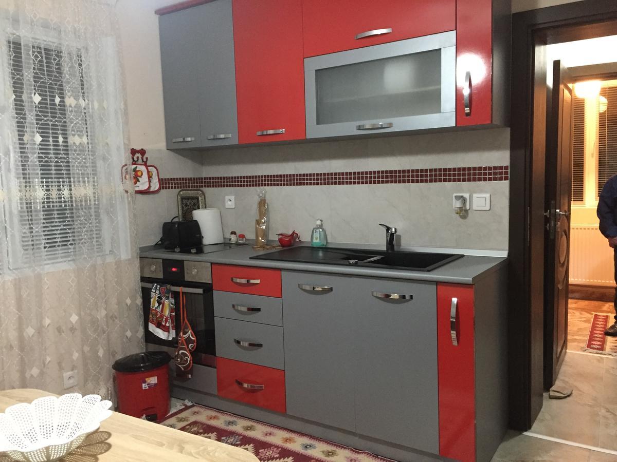 Elenite Guesthouse Gotse Delchev Esterno foto