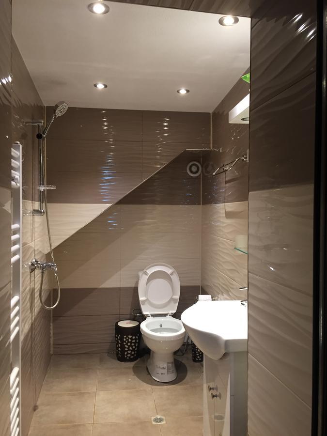 Elenite Guesthouse Gotse Delchev Esterno foto