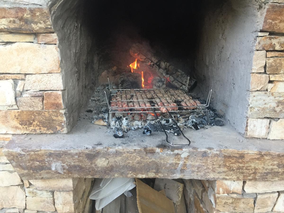 Elenite Guesthouse Gotse Delchev Esterno foto