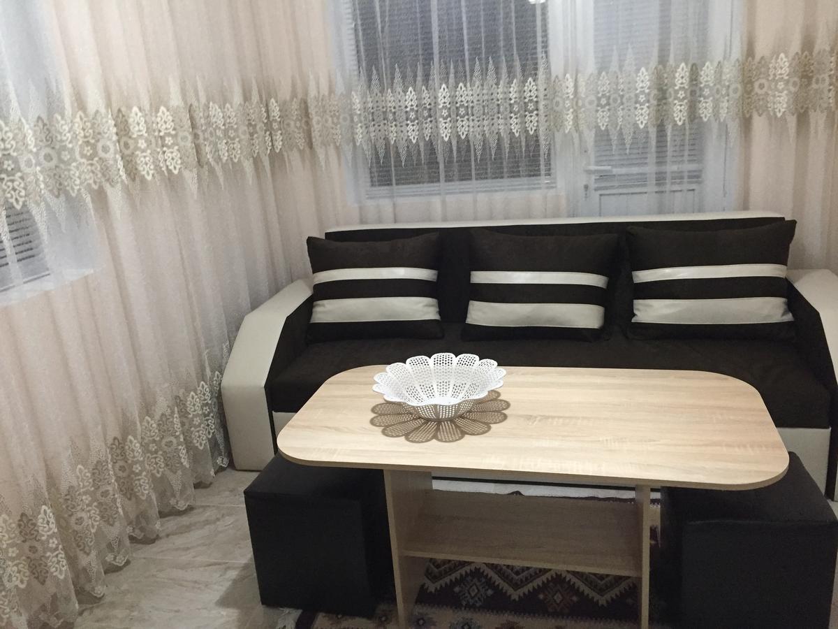 Elenite Guesthouse Gotse Delchev Esterno foto