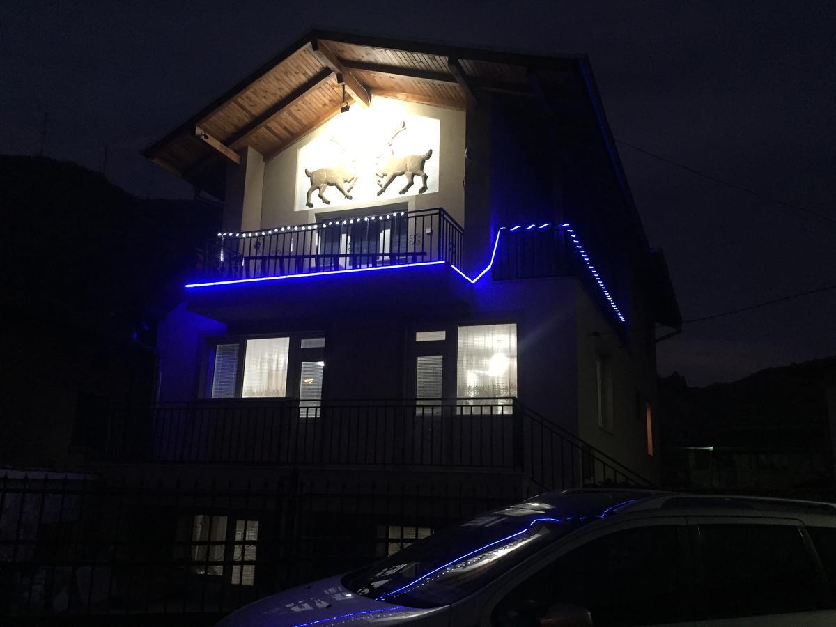 Elenite Guesthouse Gotse Delchev Esterno foto