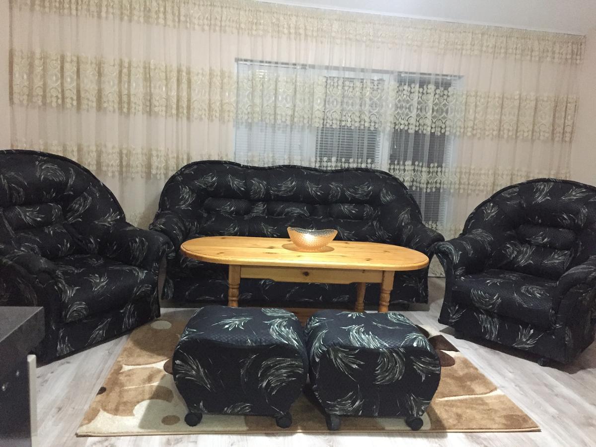 Elenite Guesthouse Gotse Delchev Esterno foto